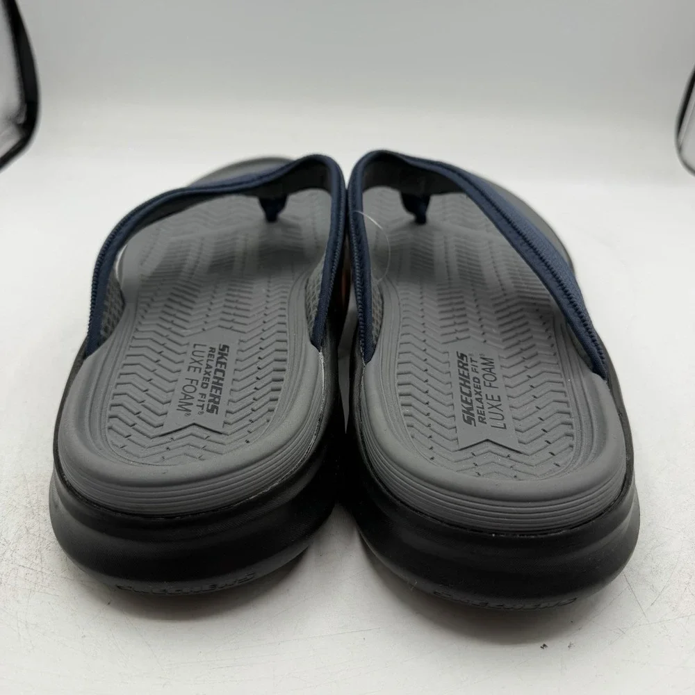 Skechers sargo point